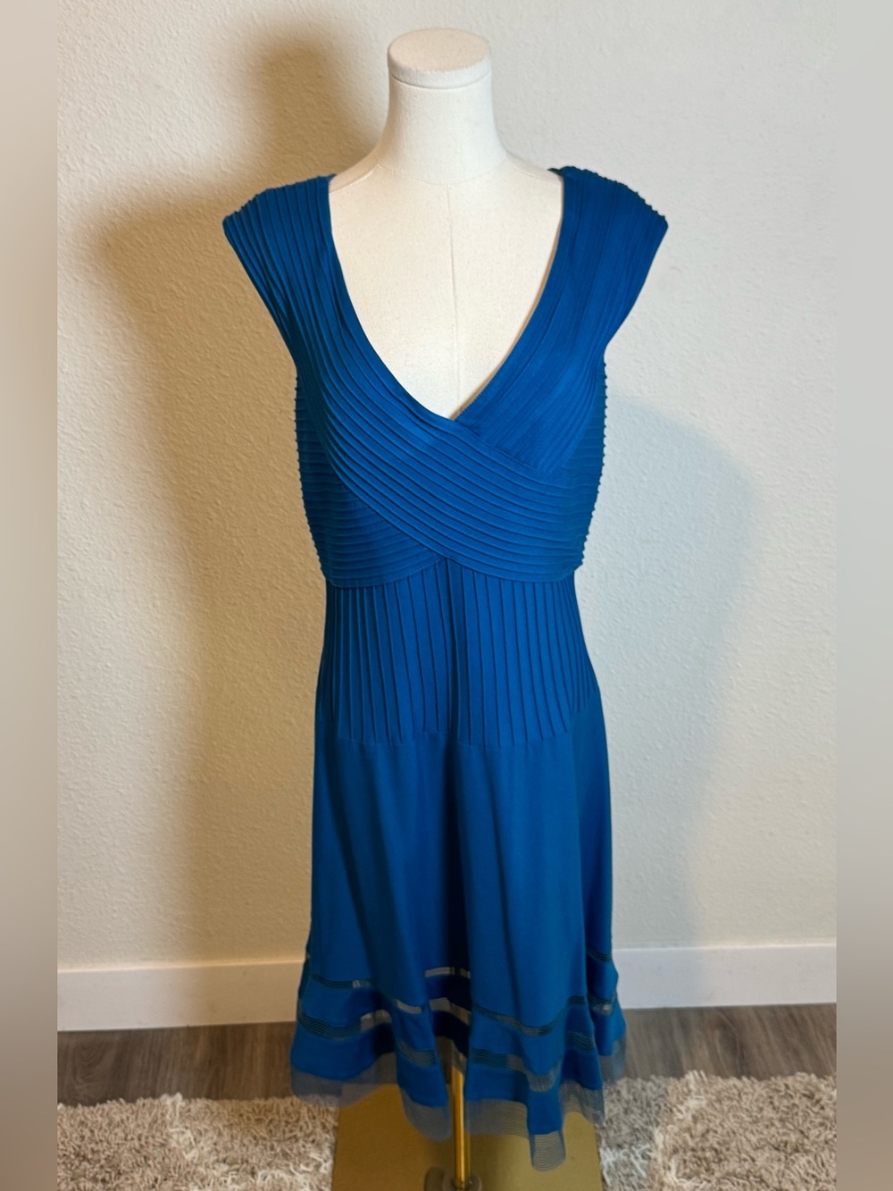 Tadashi Shoji Pintuck Jersey Fit & Flare Cocktail Dress size Large
